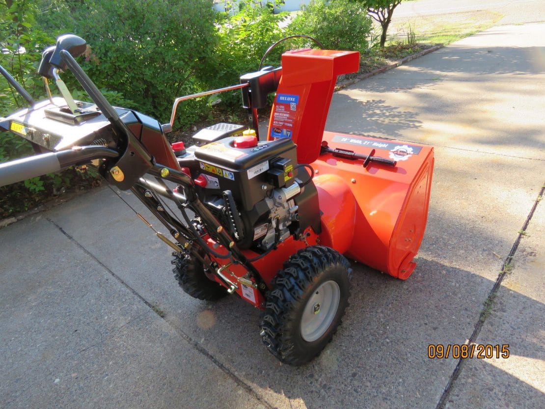 2015 Ariens Deluxe 28 SHO Picture Review